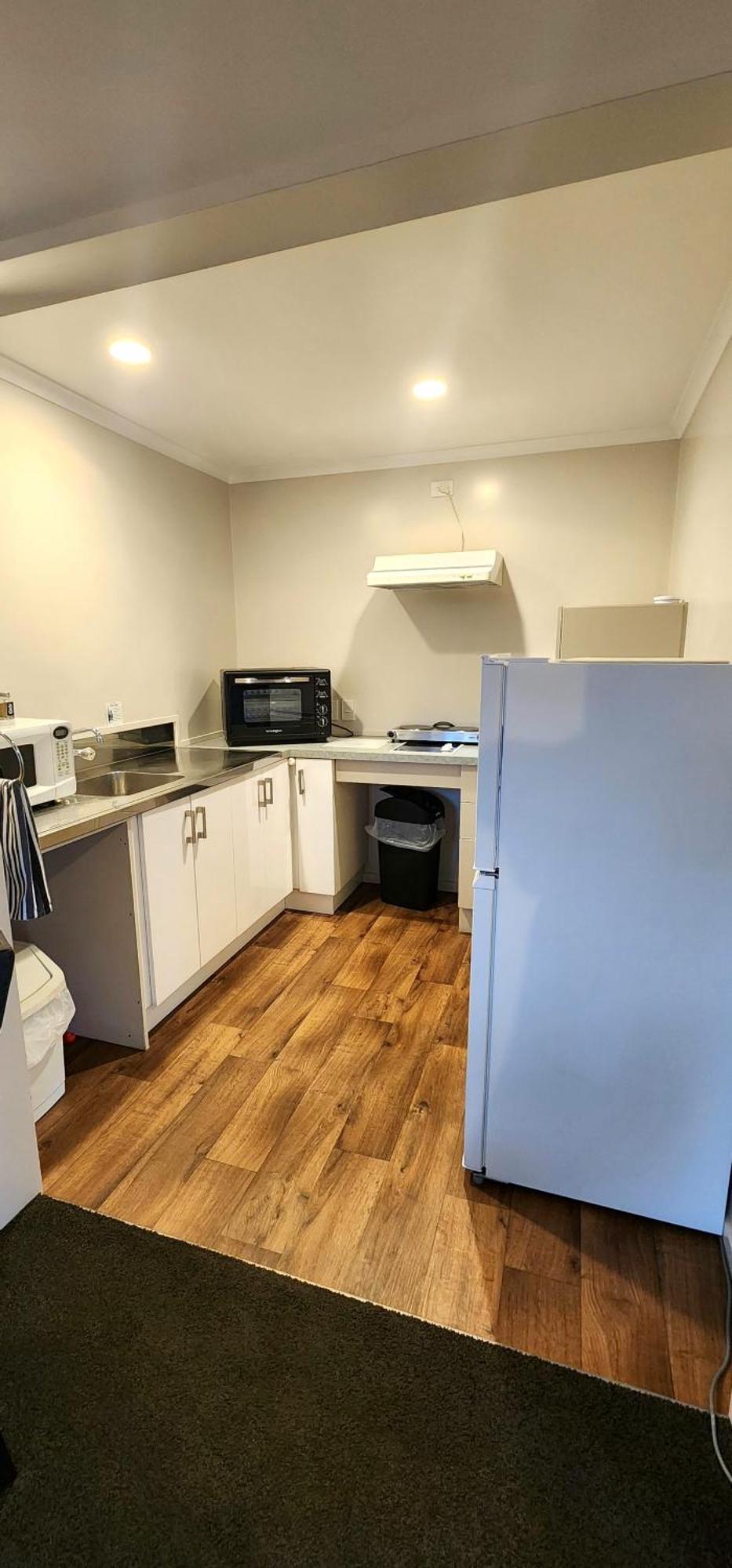 Acorn Estate Motel 마스터톤 외부 사진