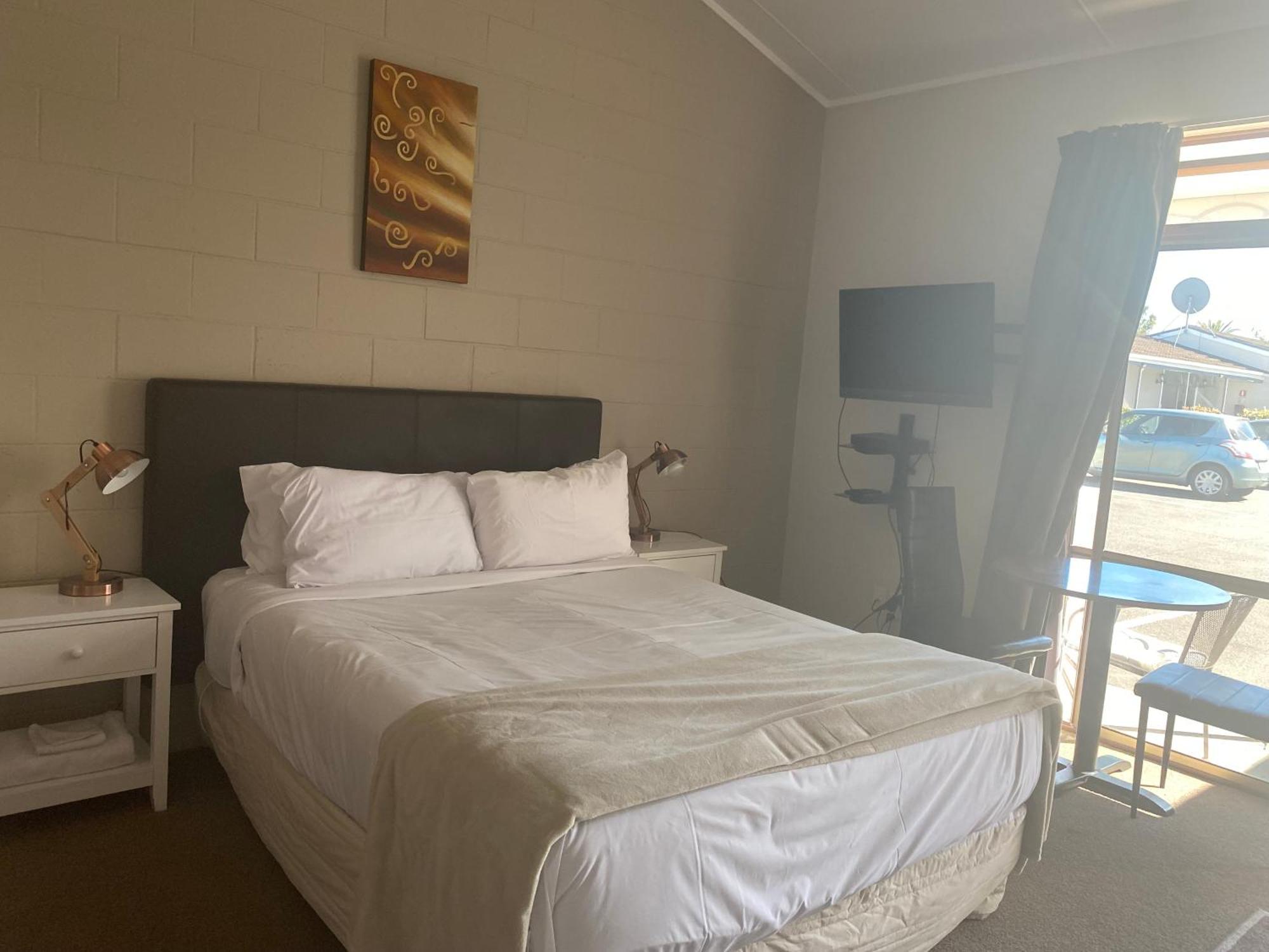 Acorn Estate Motel 마스터톤 외부 사진