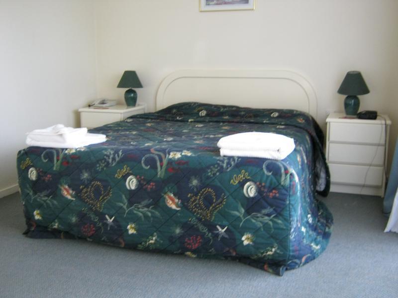 Acorn Estate Motel 마스터톤 외부 사진